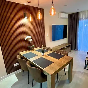 https://apt-las-americas-bungamar.tenerifehoteles.net
